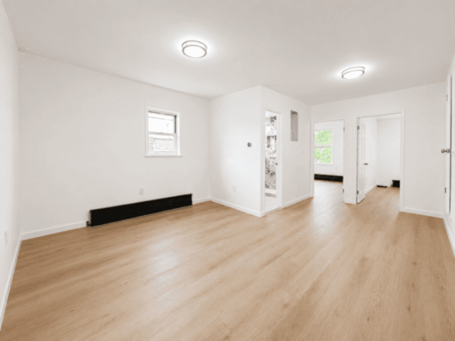 3 Bedrooms apartment in Brooklyn