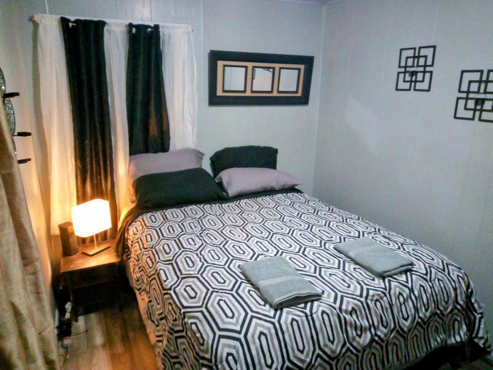 1BR apartment in Jamaica