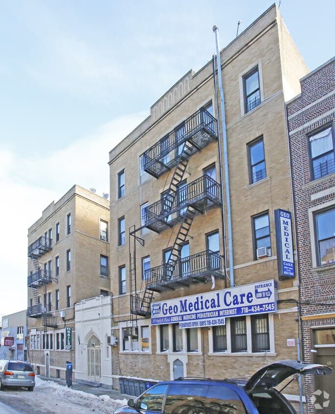 3BR apartment near Brooklyn College