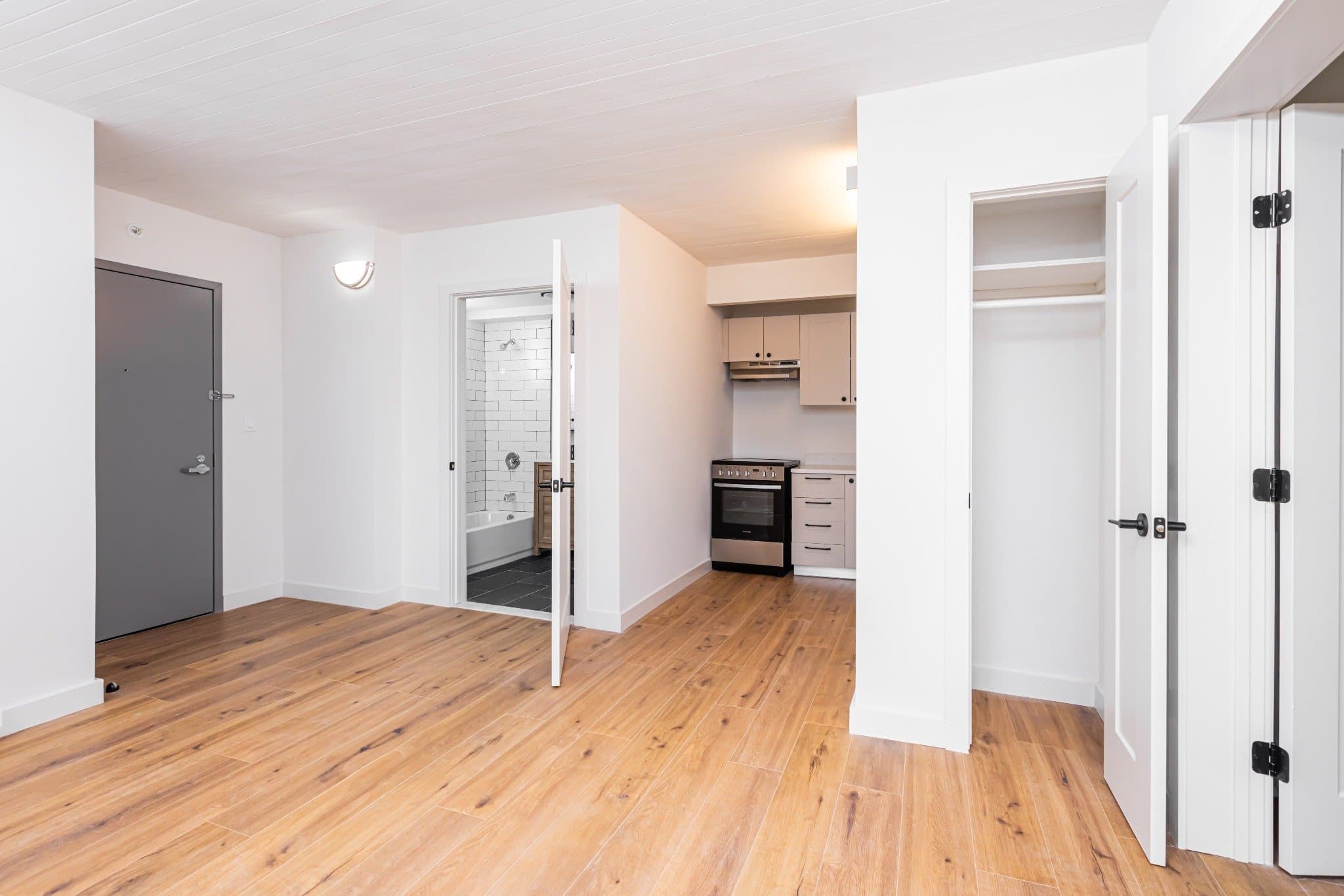 3BR apartment in Tremont