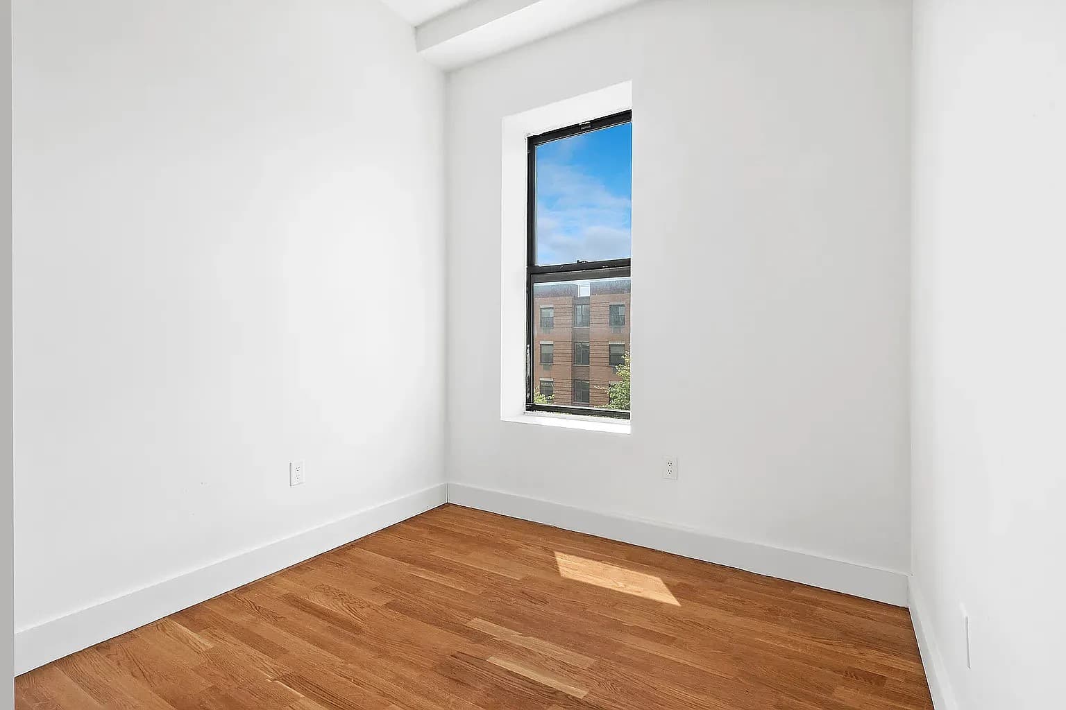 3BR apartment near Medgar Evers