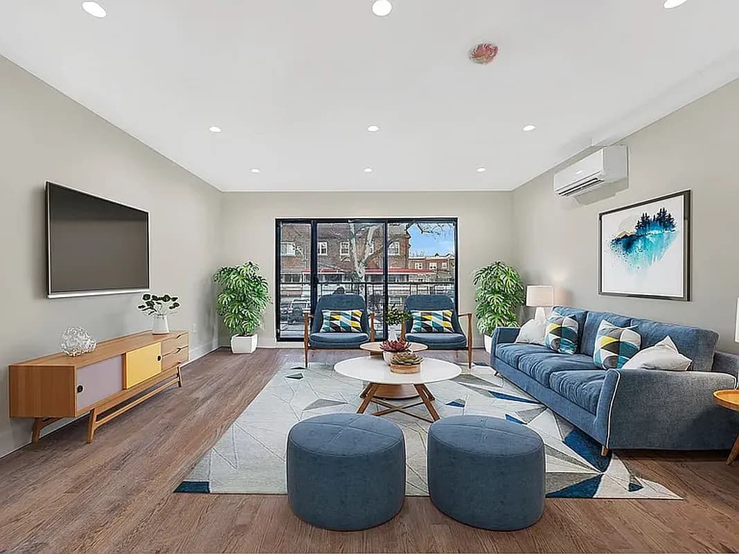 4 Bedrooms apartment in Flatbush